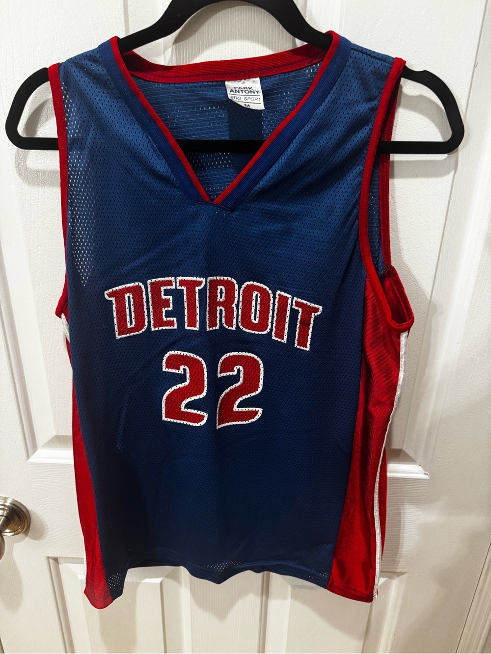 Detroit #22 Youth Mesh Basketball Jersey - Blue with Red Trim